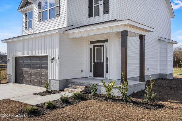 101 Dole Court, Richlands, NC 28574