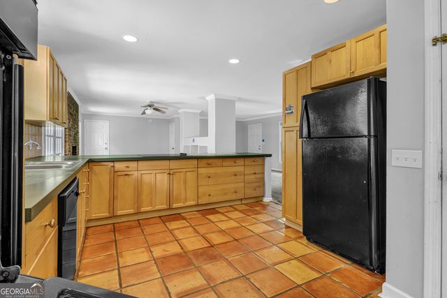 1344 Hill Drive SW, Conyers, GA 30094