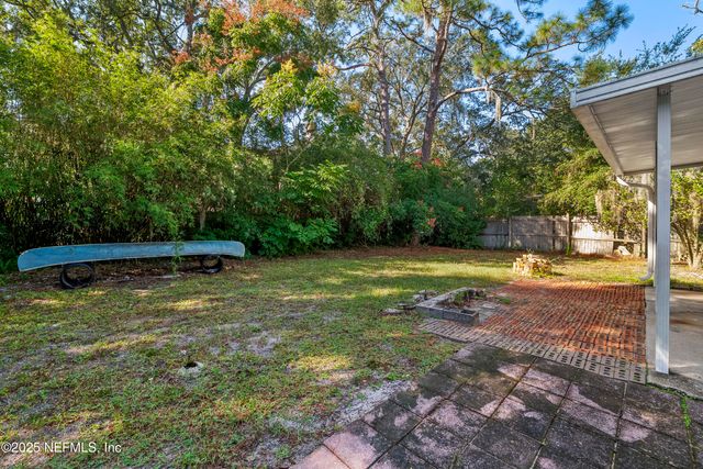 1972 LAKEWOOD Circle, Jacksonville, FL 32207