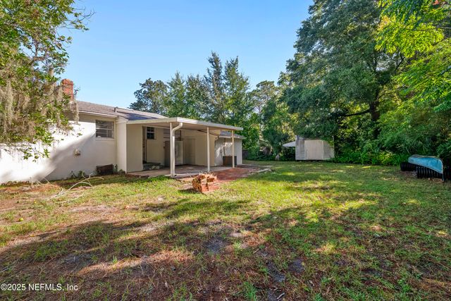 1972 LAKEWOOD Circle, Jacksonville, FL 32207