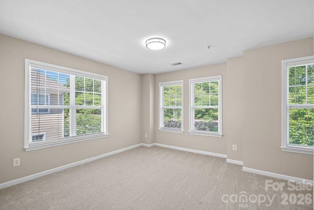 2632 Weddington Avenue, Charlotte, NC 28204