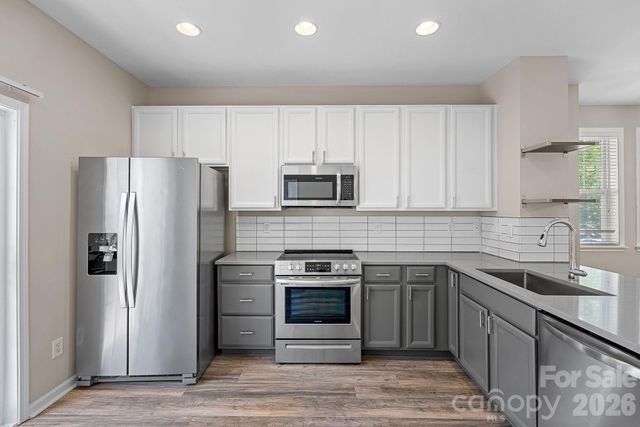 2632 Weddington Avenue, Charlotte, NC 28204