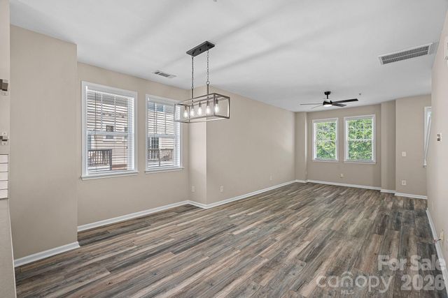 2632 Weddington Avenue, Charlotte, NC 28204