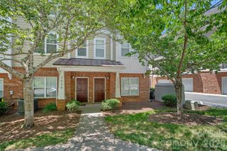 2632 Weddington Avenue, Charlotte, NC 28204