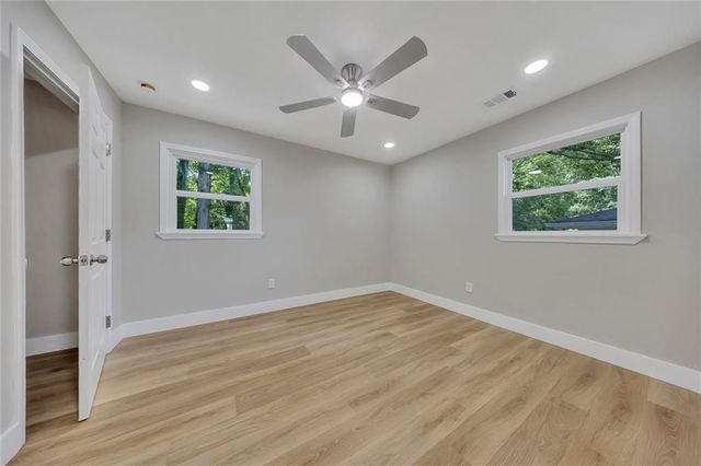 202 Oakcliff Court NW, Atlanta, GA 30331
