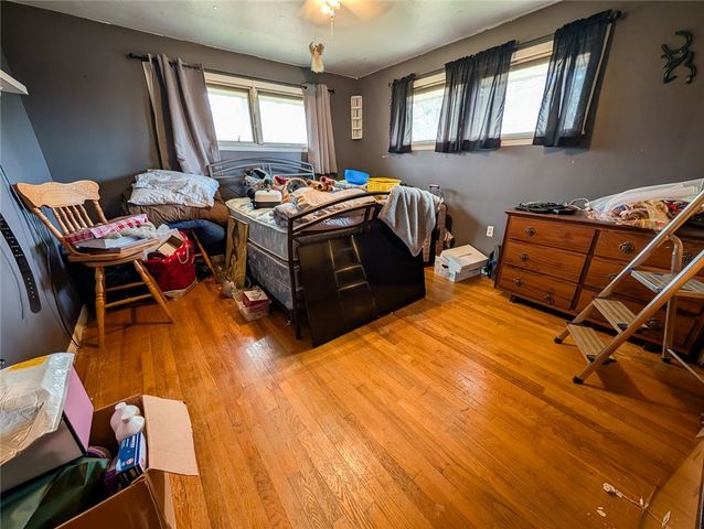 128 Shanahan Rd, Center Twp, PA 16001