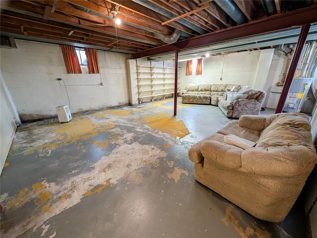 128 Shanahan Rd, Center Twp, PA 16001