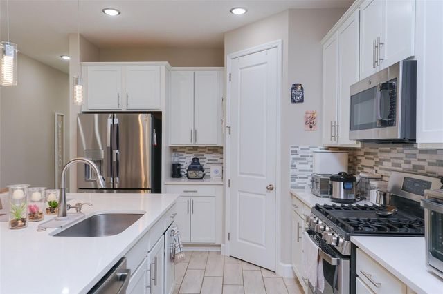 2544 AUTUMN STREAM DRIVE, Leesburg, FL 34748