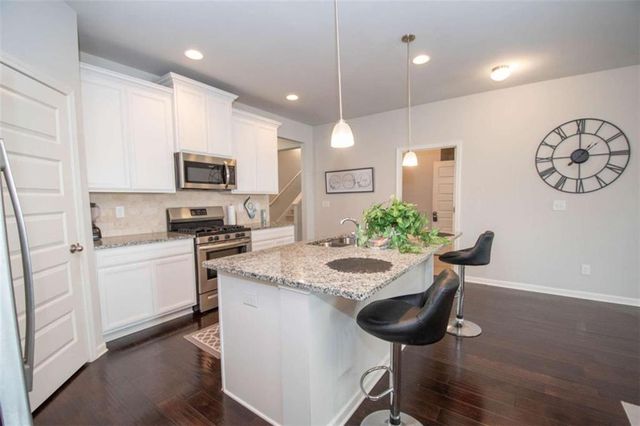 531 Carleton Place, Locust Grove, GA 30248