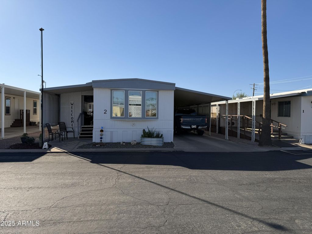 351 N MERIDIAN Road 2, Apache Junction, AZ 85120