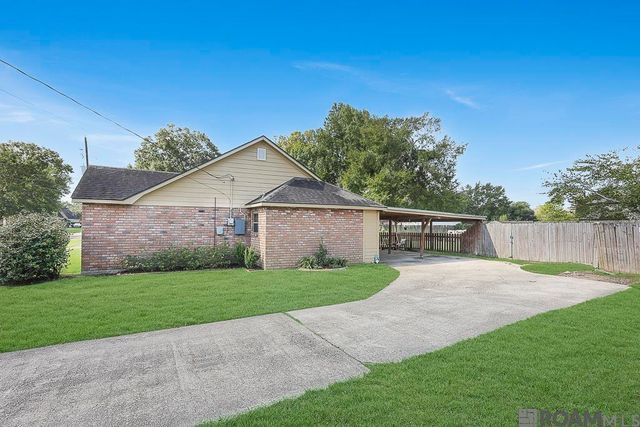 14319 Park Ave, Prairieville, LA 70769