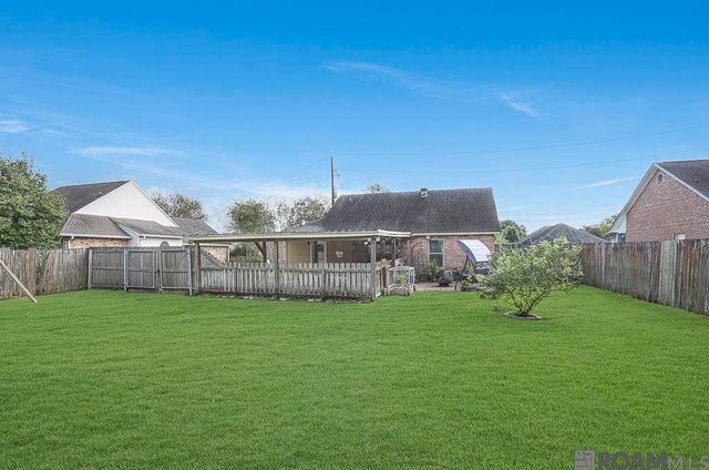 14319 Park Ave, Prairieville, LA 70769