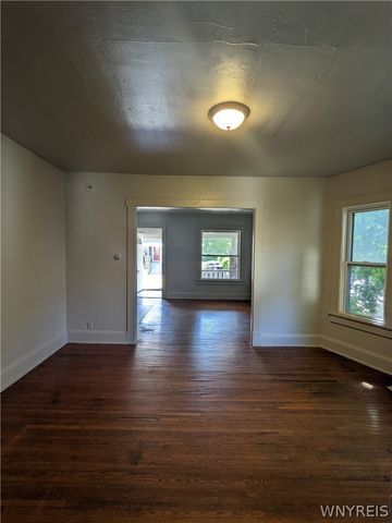 1 Bewley Parkway, Lockport City, NY 14094