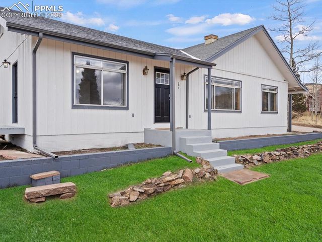 101 W Galena Avenue, Cripple Creek, CO 80813