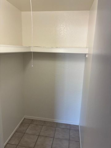 2033 S Forest Avenue Apt 6, Tempe, AZ 85282