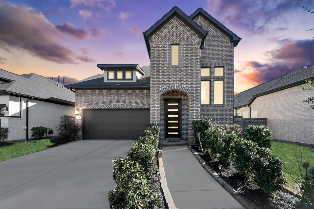 1930 Waters Branch Drive, Missouri City, TX 77459