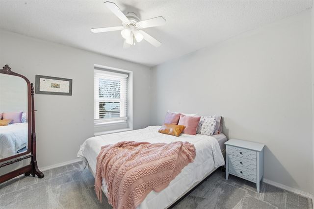 1515 N Pine Grove St, Wichita, KS 67212