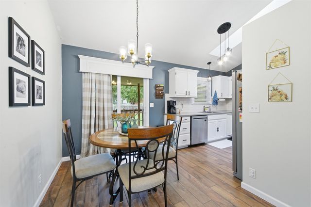 1515 N Pine Grove St, Wichita, KS 67212