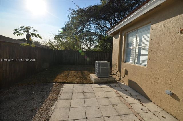 1616 SW 2nd St 1616, Homestead, FL 33030