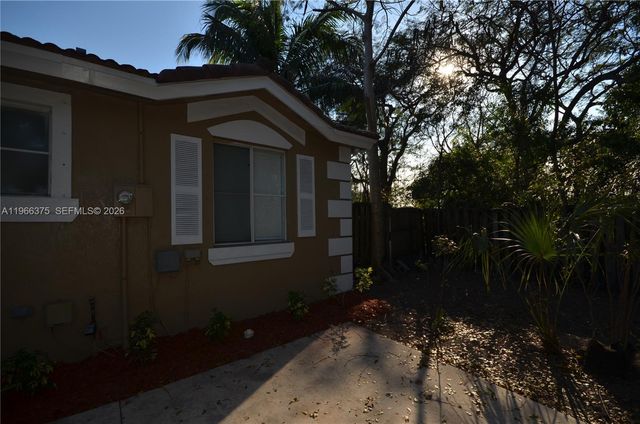 1616 SW 2nd St 1616, Homestead, FL 33030