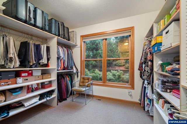 2521 Concomly Rd S, Salem, OR 97306