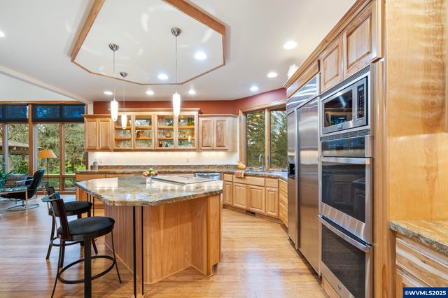 2521 Concomly Rd S, Salem, OR 97306