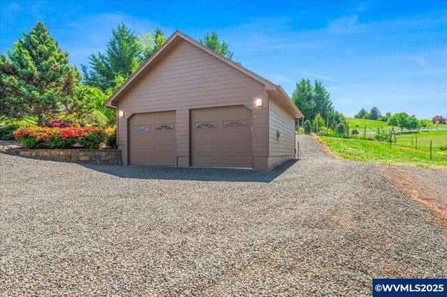 2521 Concomly Rd S, Salem, OR 97306