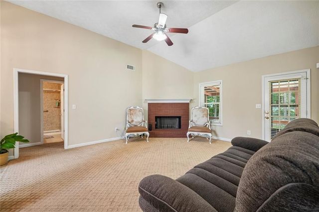 25 Summer Walk Circle, Covington, GA 30016