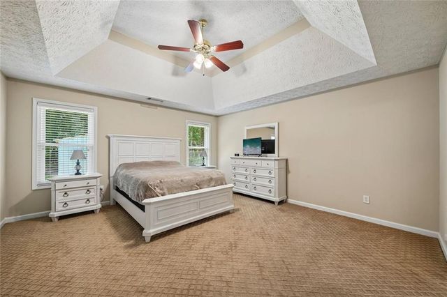25 Summer Walk Circle, Covington, GA 30016
