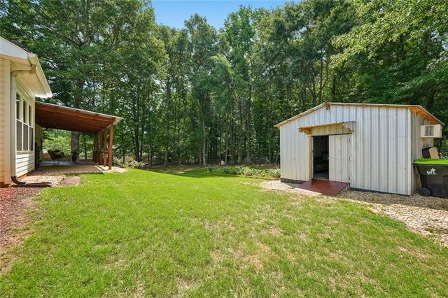 25 Summer Walk Circle, Covington, GA 30016