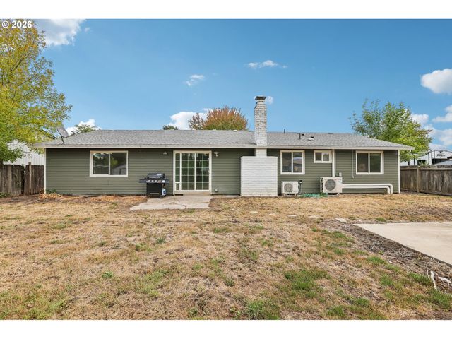 1759 Ne 24TH Ave, Hillsboro, OR 97124