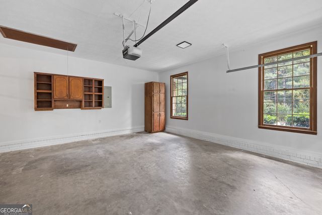 2518 Flippen Road, Stockbridge, GA 30281