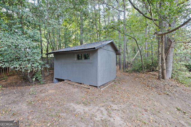 2518 Flippen Road, Stockbridge, GA 30281