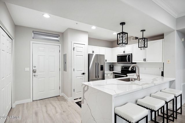 19777 N 76TH Street 2315, Scottsdale, AZ 85255