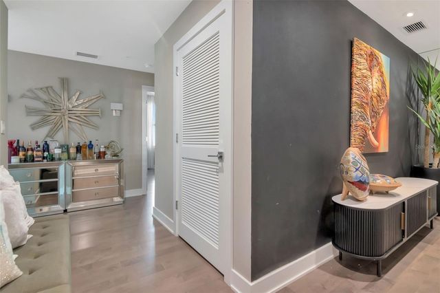 1120 E KENNEDY BOULEVARD 1216, Tampa, FL 33602