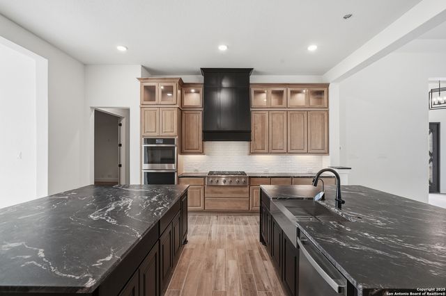 27914 Arrowsmith, Boerne, TX 78006