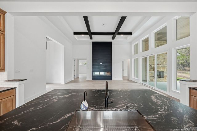 27914 Arrowsmith, Boerne, TX 78006