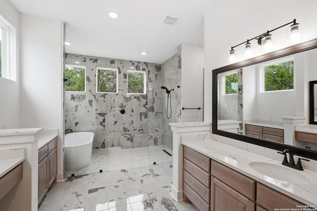 27914 Arrowsmith, Boerne, TX 78006