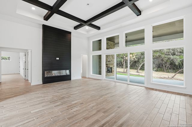 27914 Arrowsmith, Boerne, TX 78006