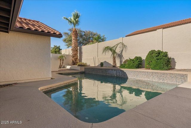 406 E BARBARA Drive, Tempe, AZ 85288