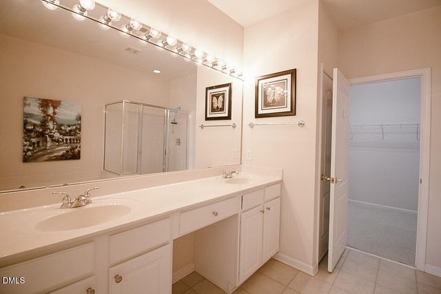 5335 Brandy Bay Lane, Raleigh, NC 27613