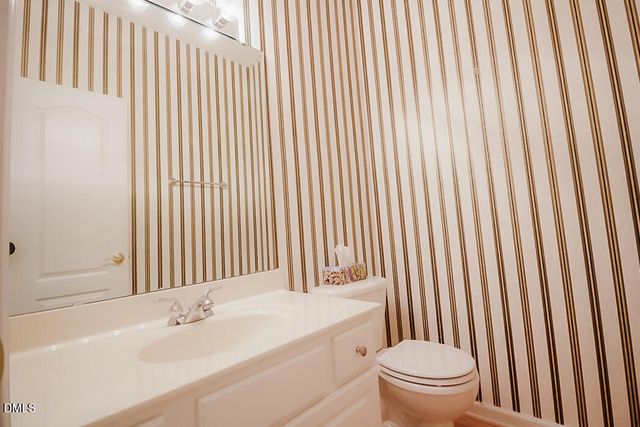 5335 Brandy Bay Lane, Raleigh, NC 27613