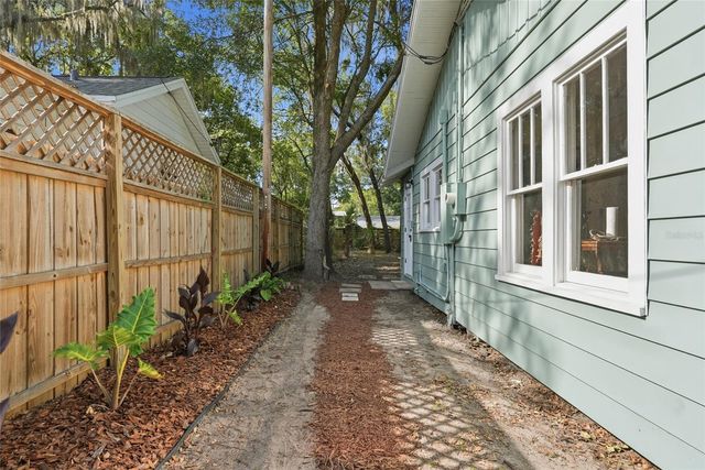 312 NW 14TH AVENUE, Gainesville, FL 32601
