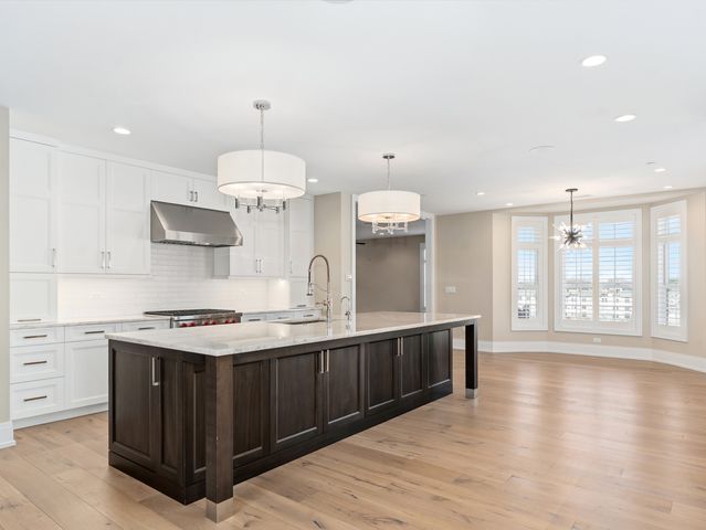 110 S Washington Street 400, Naperville, IL 60540