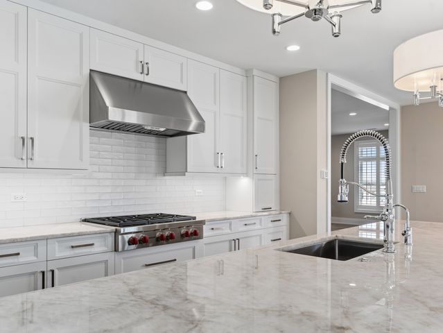 110 S Washington Street 400, Naperville, IL 60540
