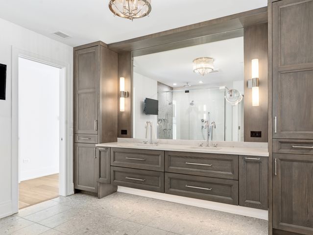 110 S Washington Street 400, Naperville, IL 60540