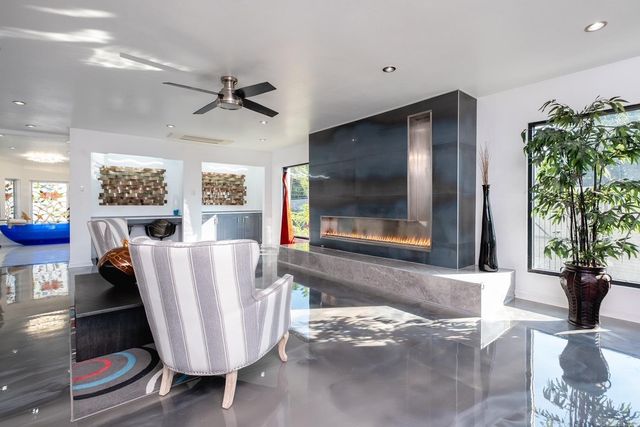 4 Robinwood Drive, Little Rock, AR 72227