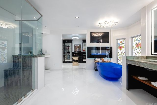 4 Robinwood Drive, Little Rock, AR 72227