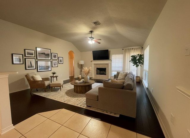 10011 Adobe Drive, Houston, TX 77095