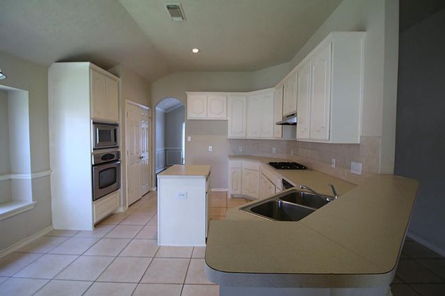 10011 Adobe Drive, Houston, TX 77095